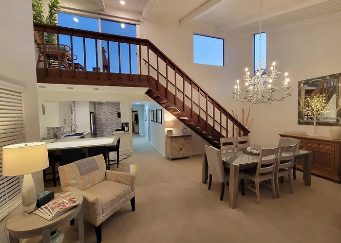 Luv Oceanside Views-1 House To Beach, Boardwalk And Waves-Spacious Rooftop Sun Deck-Plus King Beds Too!