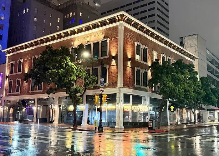 The Beau Hotel Downtown San Diego Gaslamp Quarter