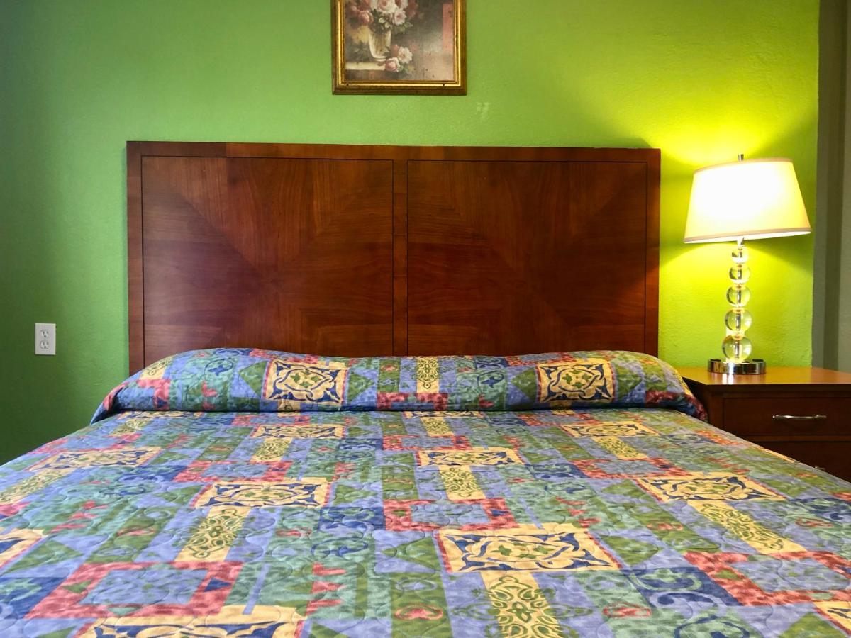 La Petite Rouge Hotel