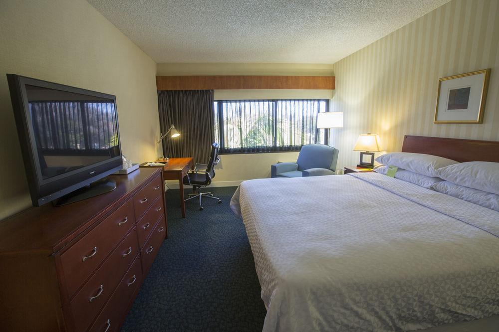Four Points By Sheraton 3* San Diego