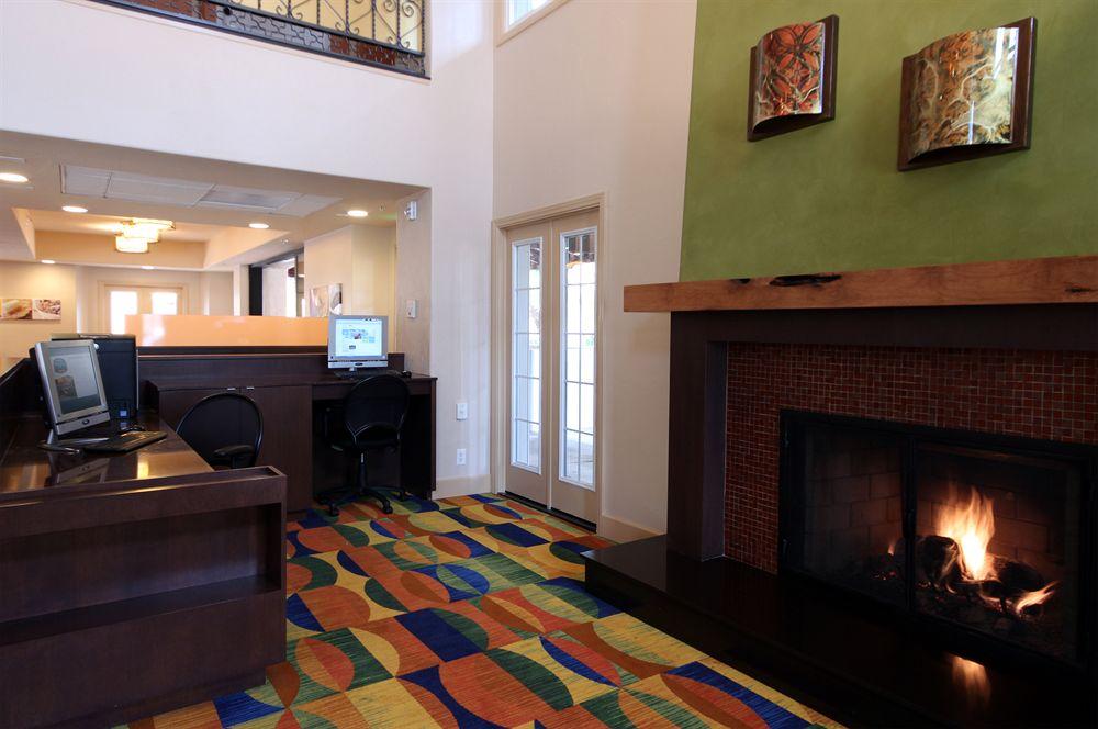 Fairfield & Old Town Hotel 3*
