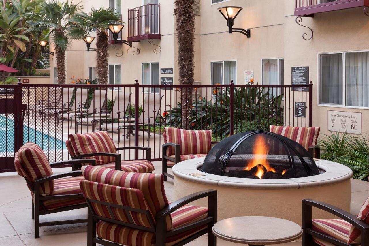 By Marriott Downtown 3*