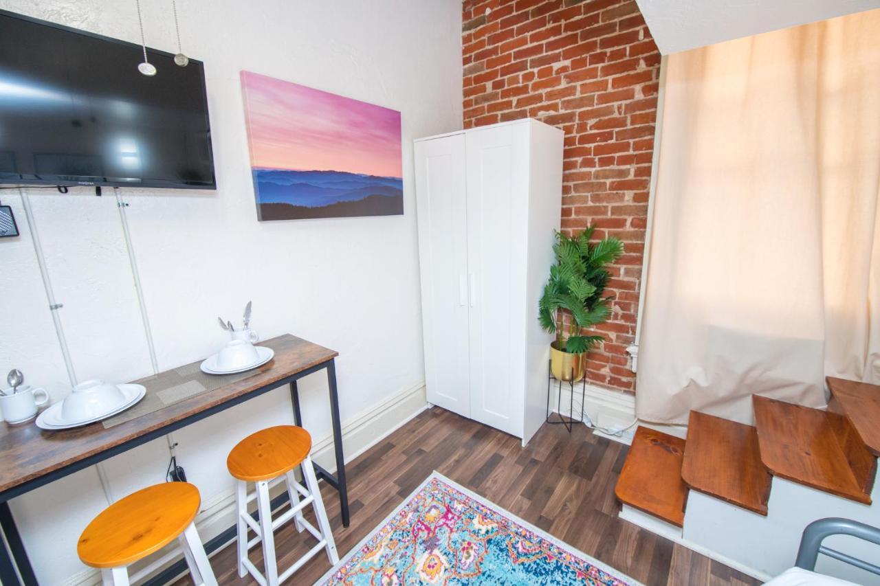 Vantaggio Suites Gaslamp #40 Apartment