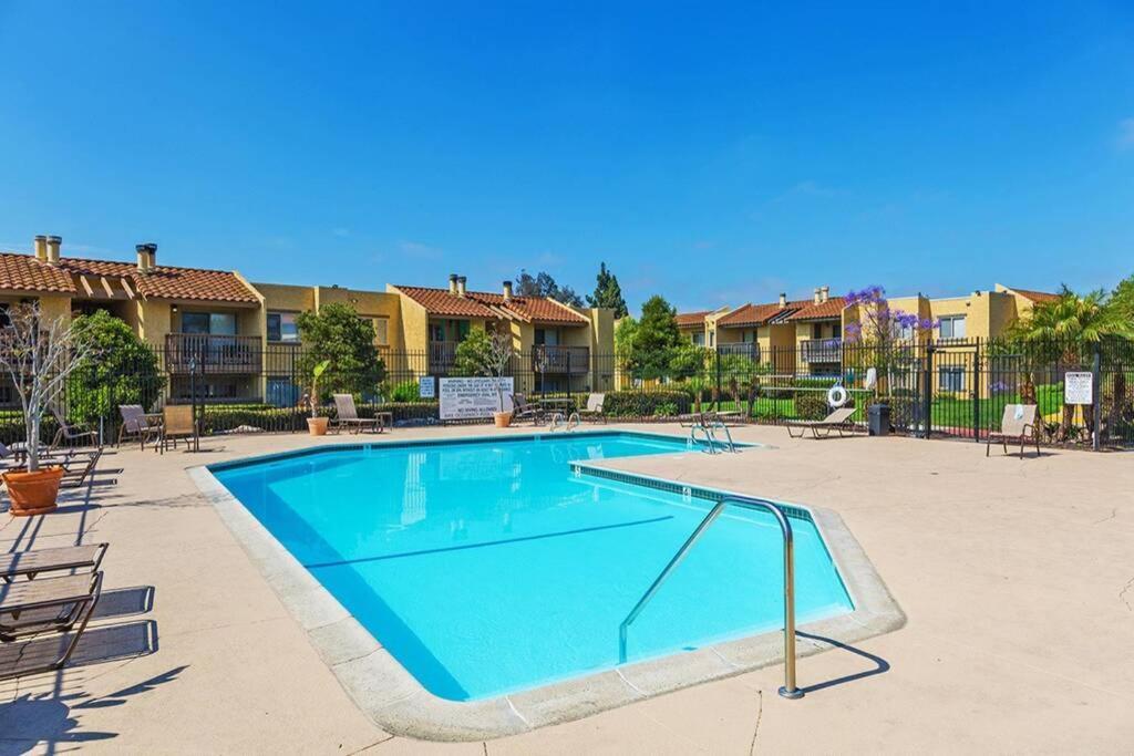 Departamento Completo En Hablamos Espanol * San Diego