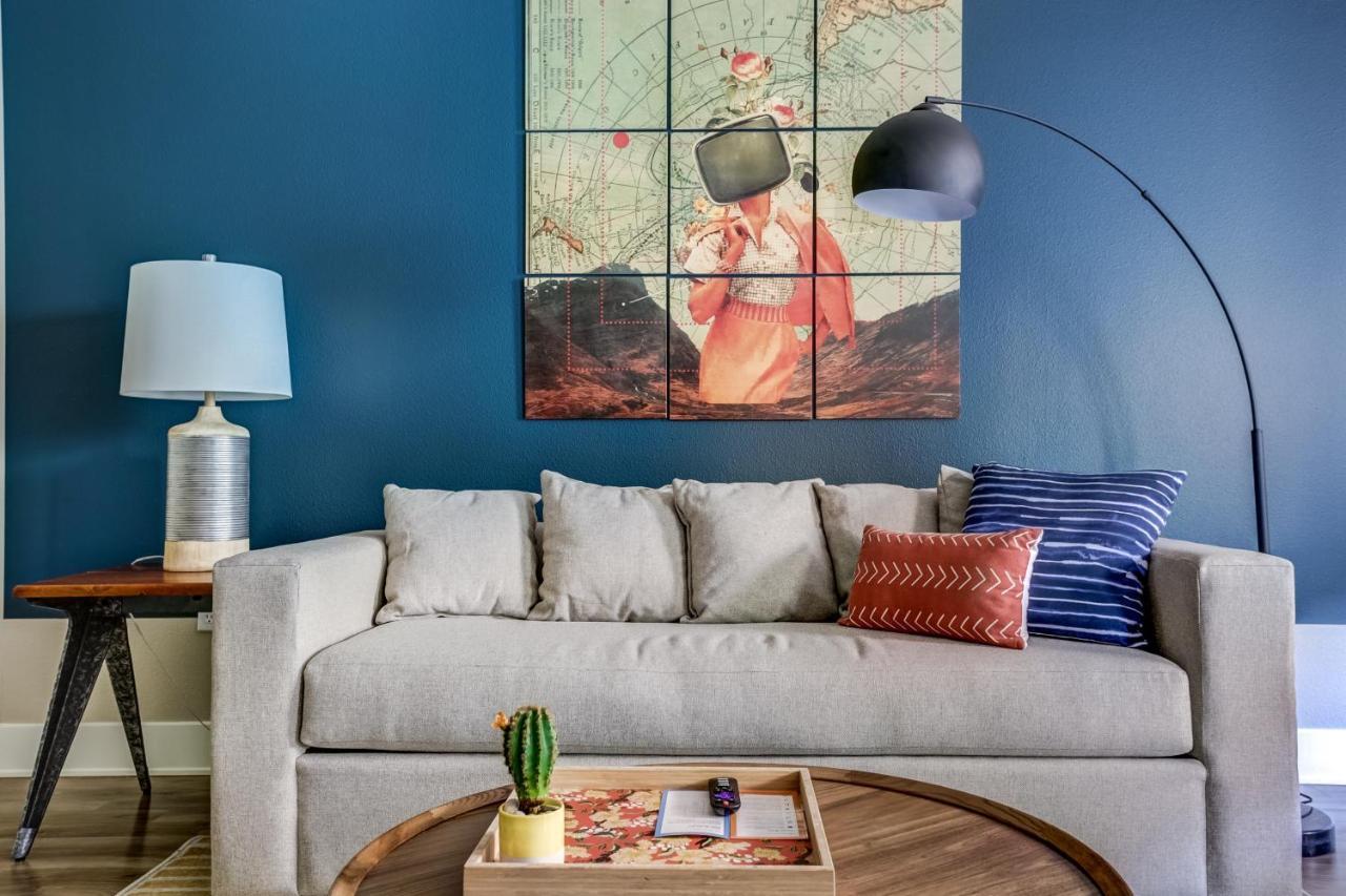 Wanderjaunt - Luxe Mission Valley Apts Apartment