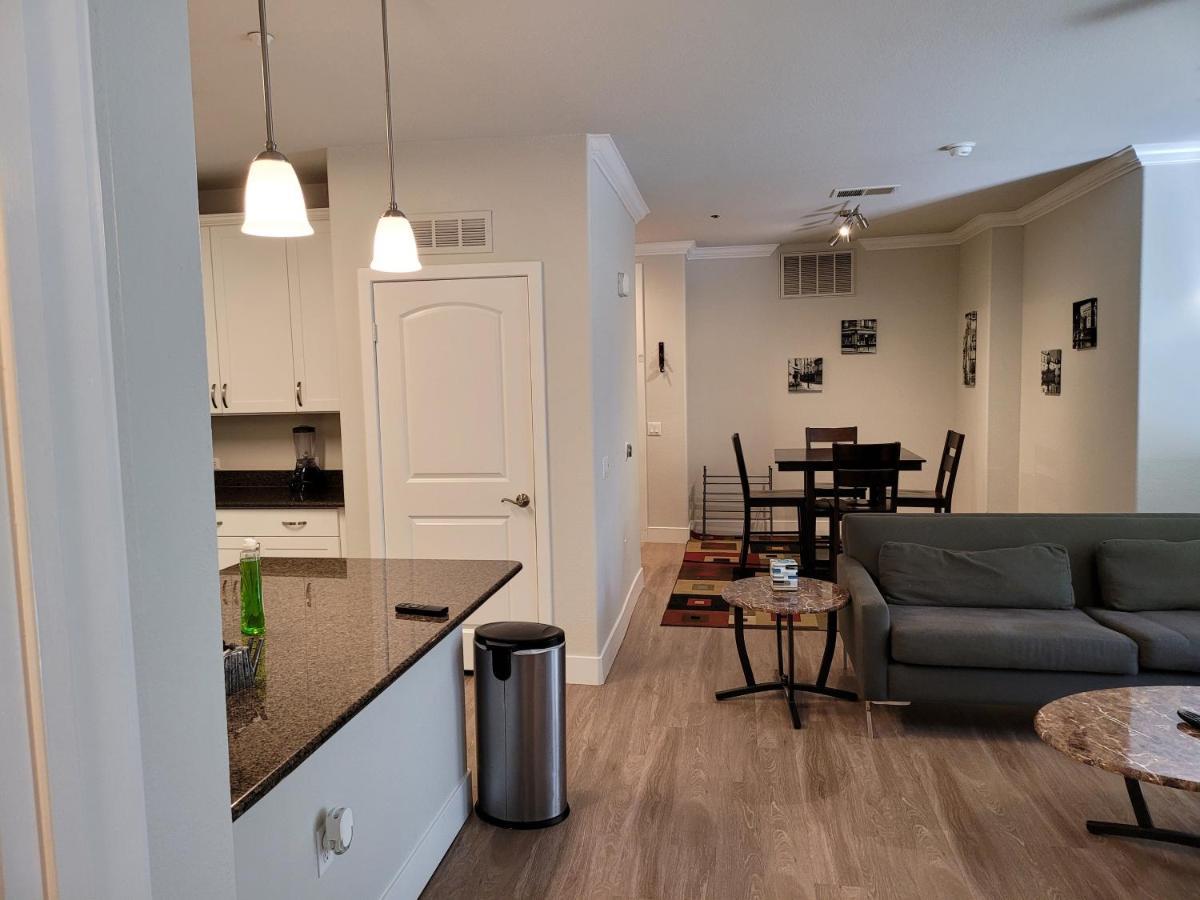 Amazing Vacation & Shopping In 2 Suits And 3 Bath Fb1 San Diego