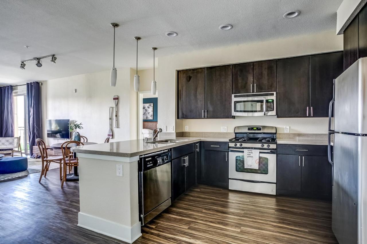 Wanderjaunt - Luxe Mission Valley Apts