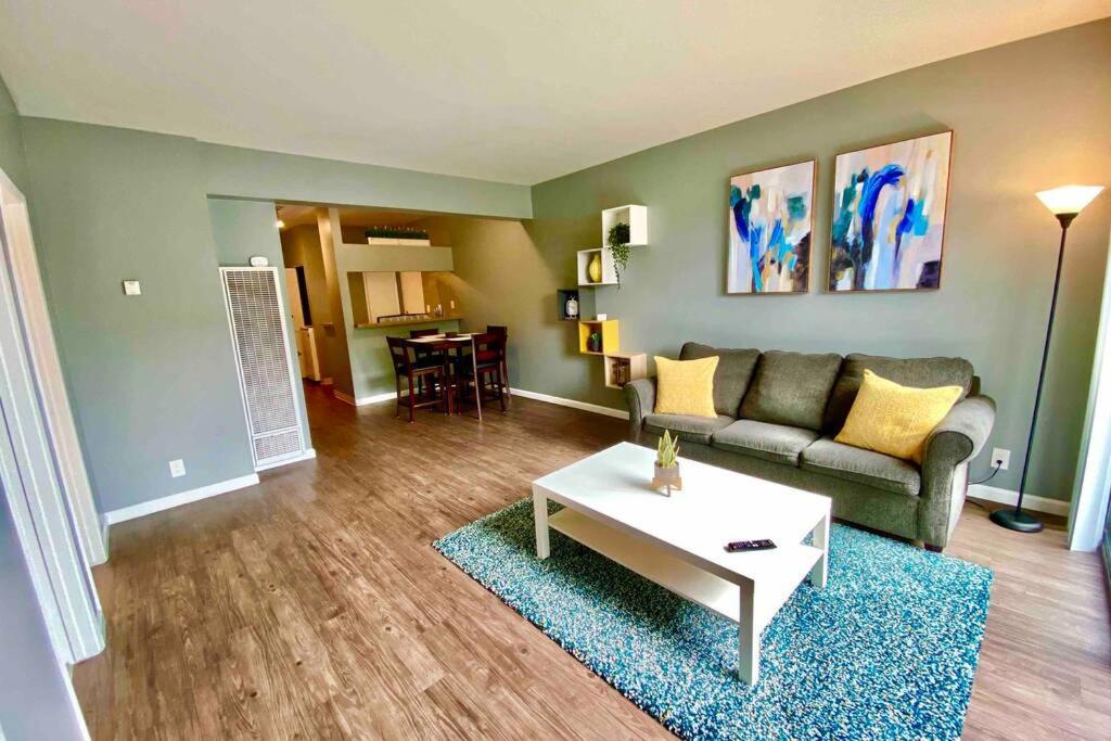 Centrally Located To All San Diego Has To Offer San Diego
