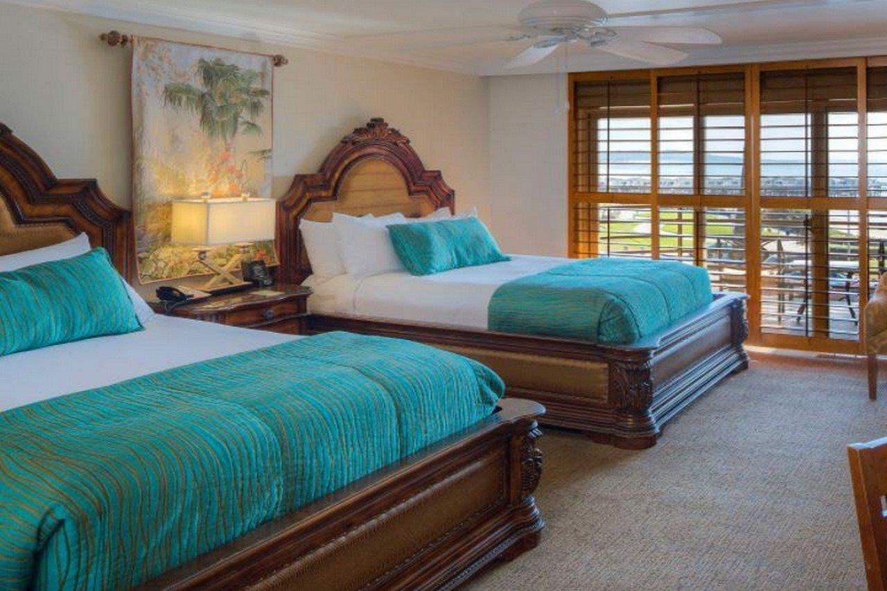 Pacific Terrace Hotel