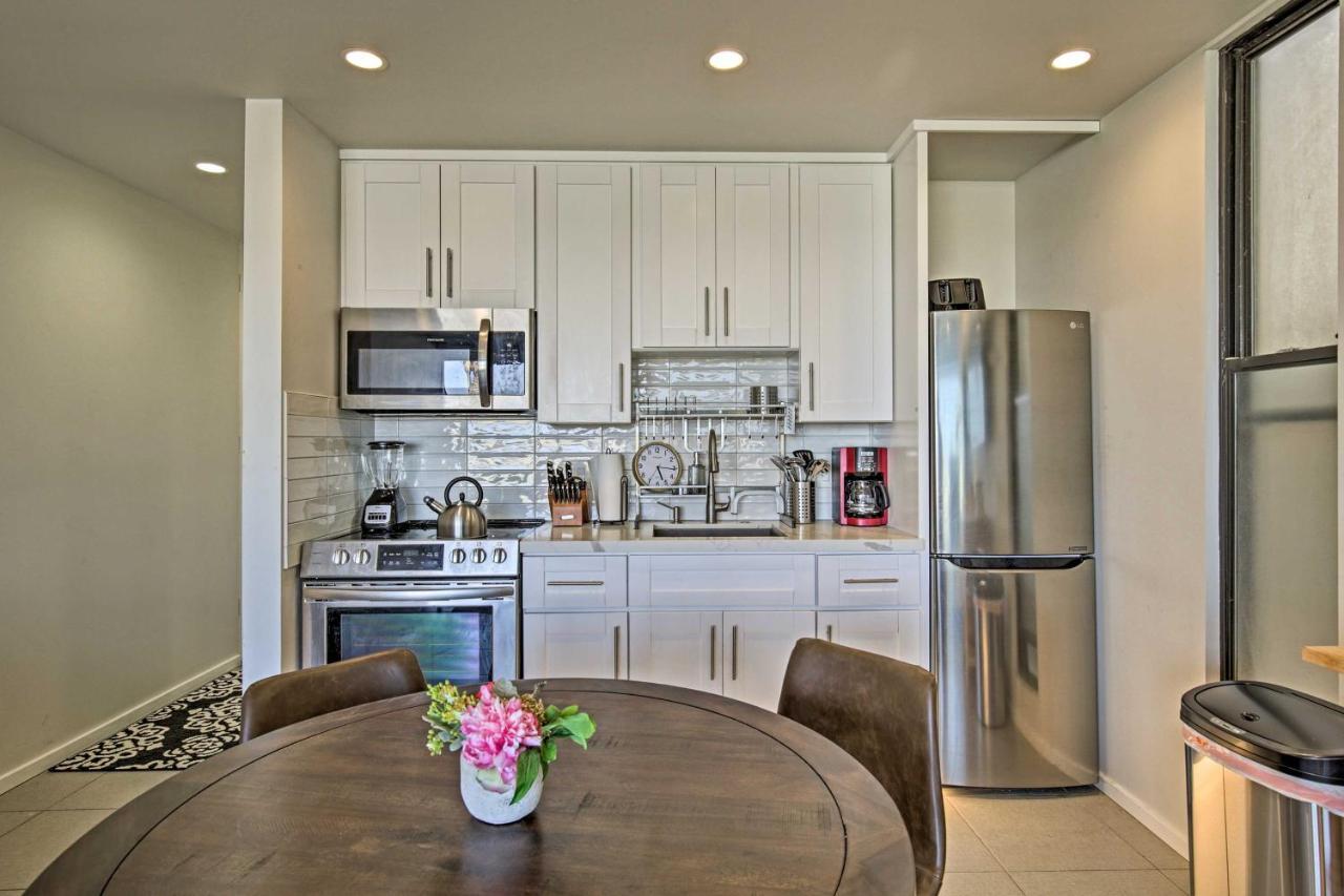 Bayfront Getaway On Boardwalk With Hot Tub Apartment