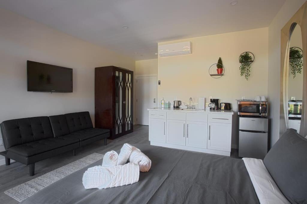 Awesome Balboa And Downtown View With Cozy Patio * San Diego