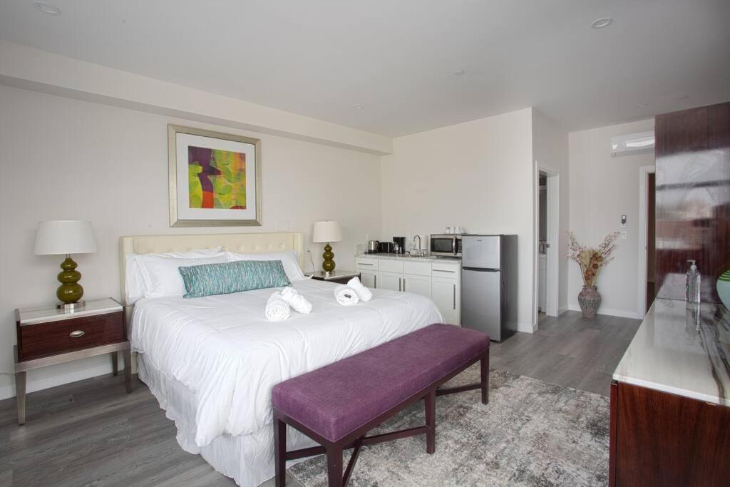 Inn Downtown View 4 Sleepers Studio- Great For Getaway *