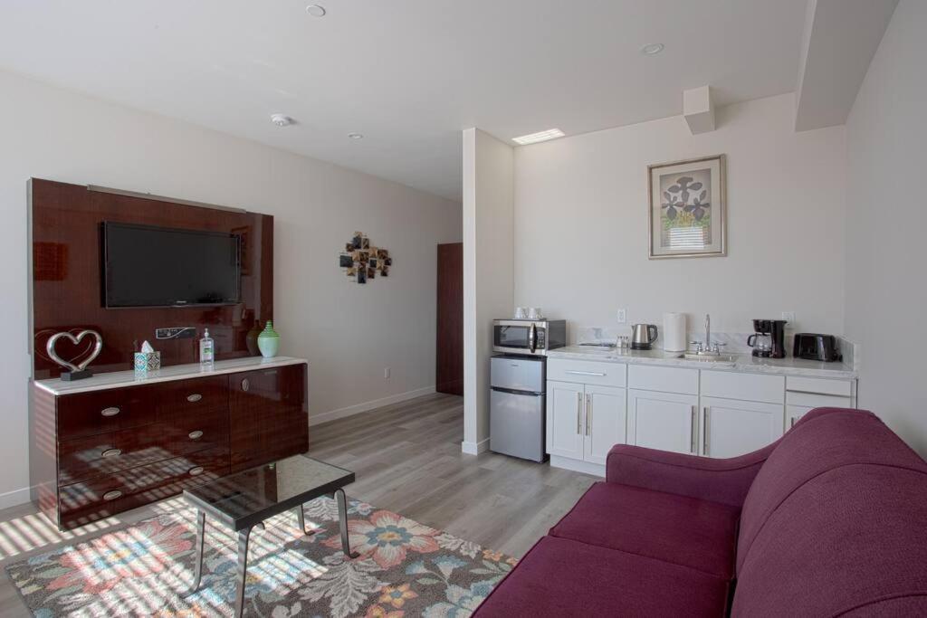 Luxurious Design One Bedroom Near Balboa Park San Diego