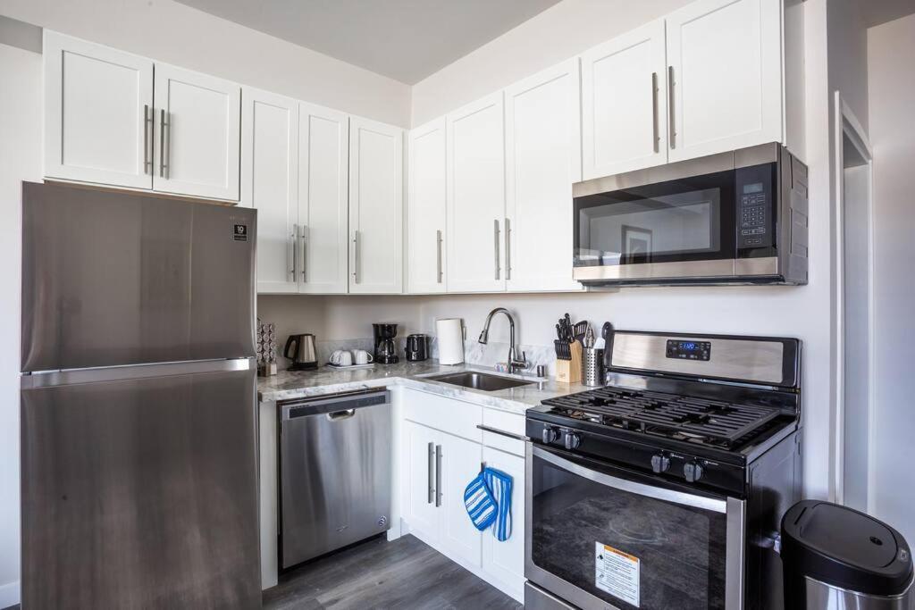 2 Bedroom, 2 Bathroom Detached Max 7 Sleepers *