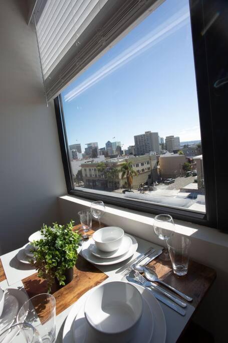 Inn Luxurious Design One Bedroom Near Balboa Park *
