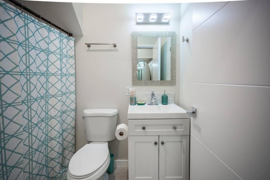 Spacious 500 Sqft With Balboa Park View