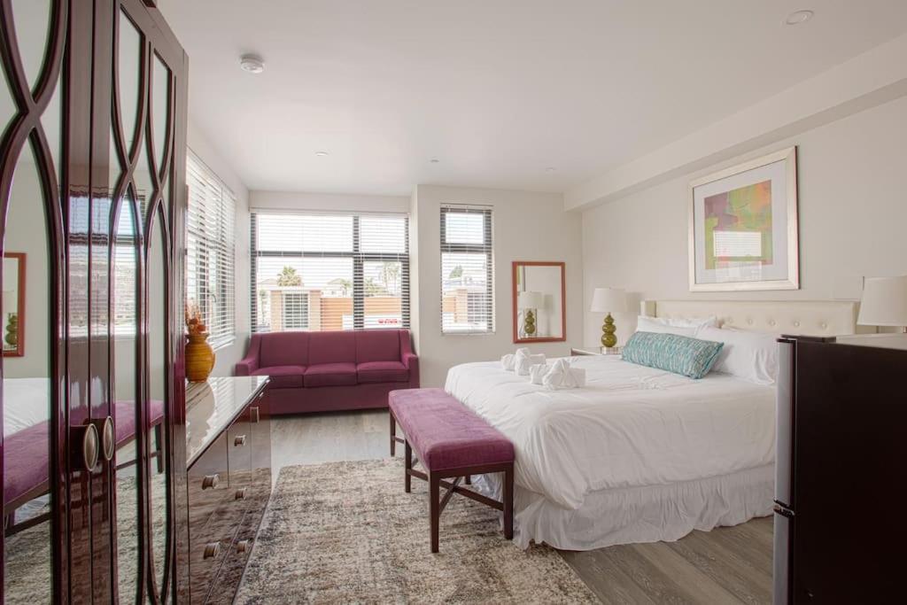 Inn Downtown View 4 Sleepers Studio- Great For Getaway *