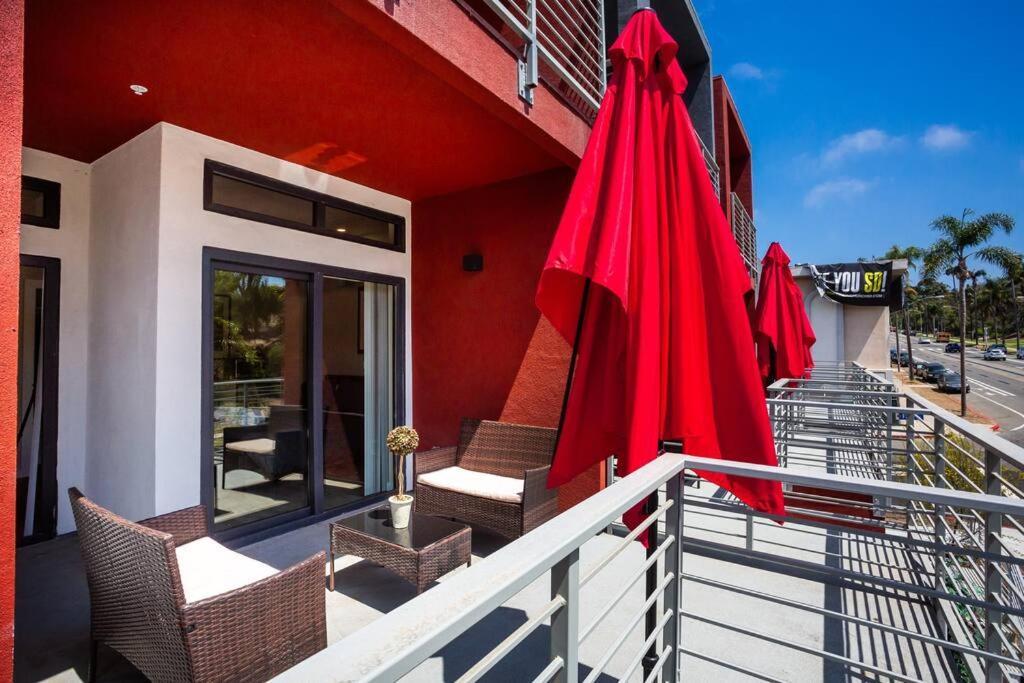 Inn Cute With Large Balcony And Great Park View