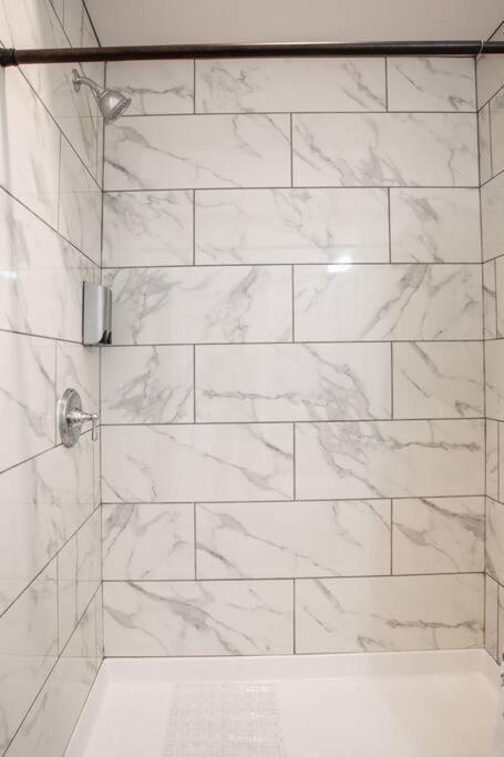 One Bedroom With Downtown View * San Diego