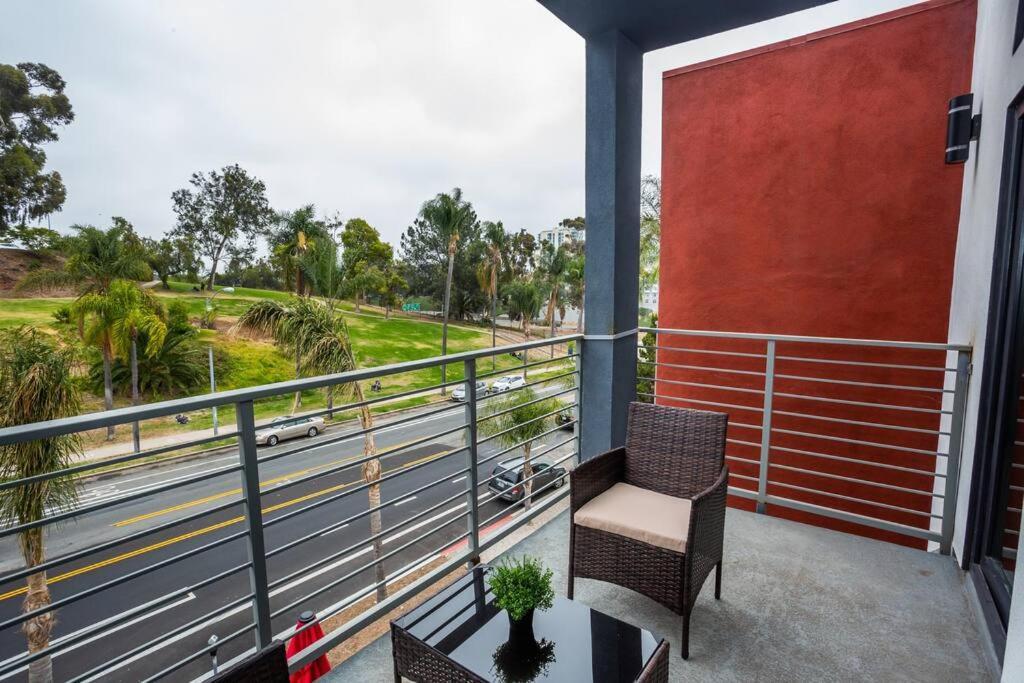 Explore San Diego-balboa Park-little Italy-gaslamp Inn *