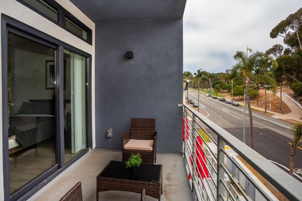 Explore San Diego-balboa Park-little Italy-gaslamp * San Diego