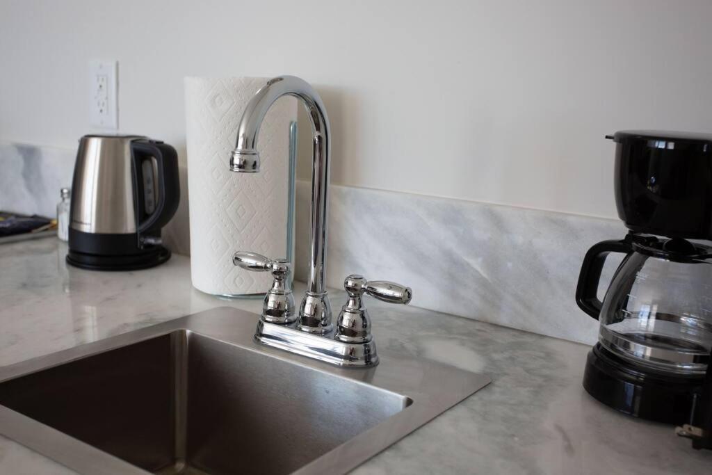 Inn Luxurious Design One Bedroom Near Balboa Park