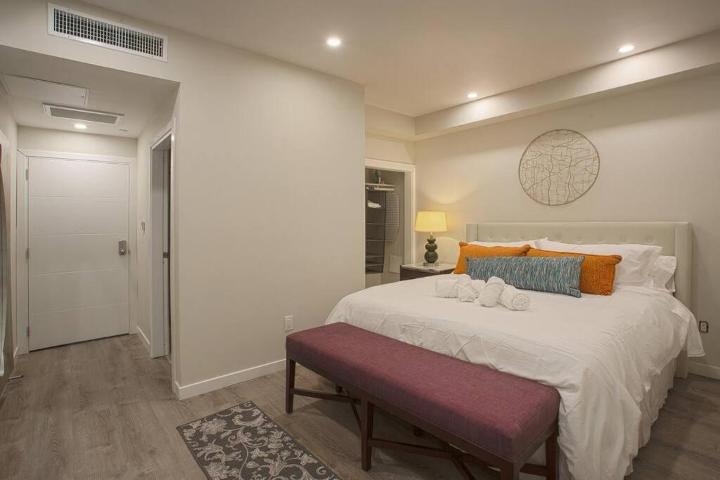 3 Floor Townhouse Next To Downtown Max 12 Sleepers * San Diego