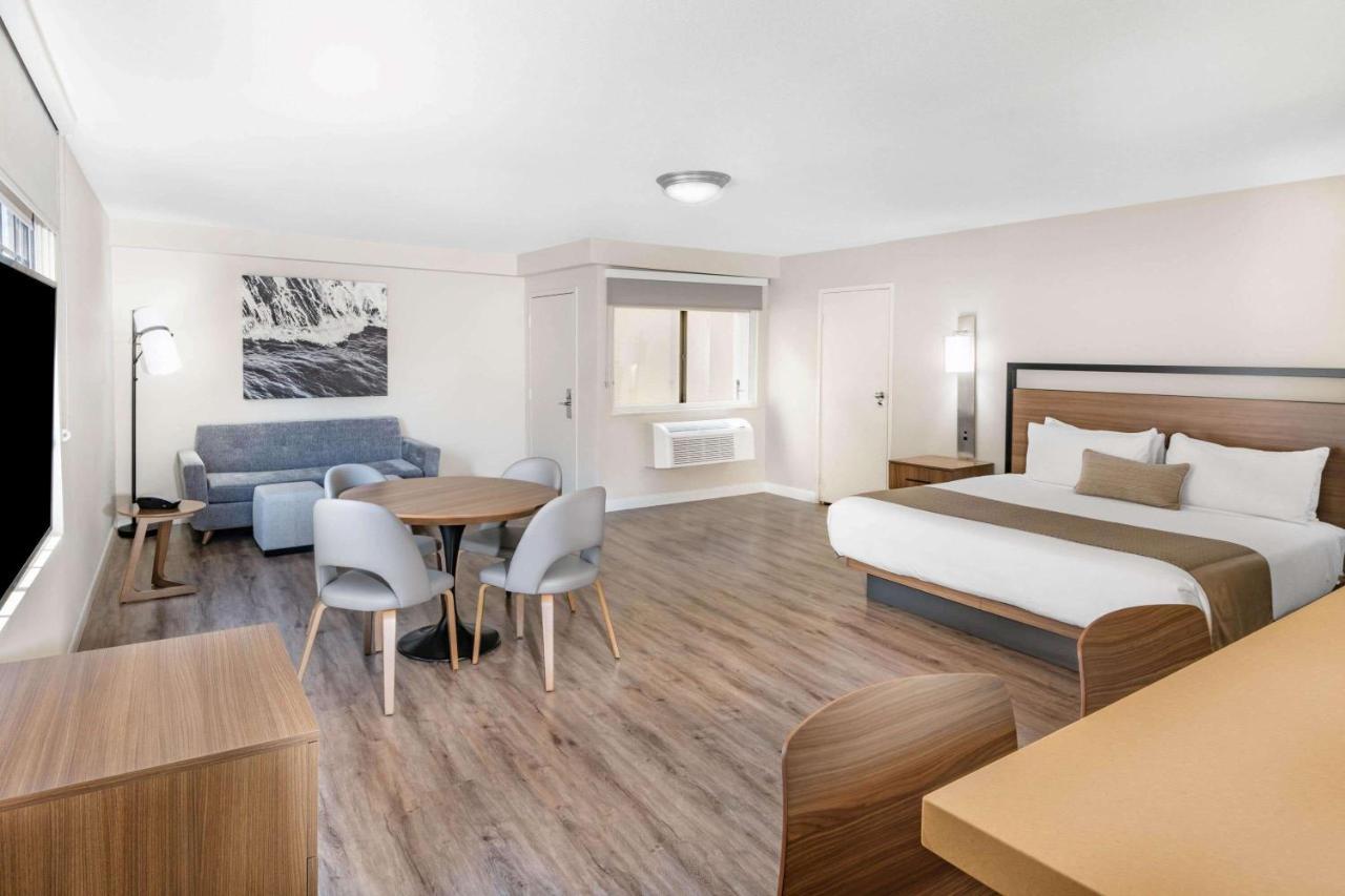 Wyndham Garden 3* San Diego