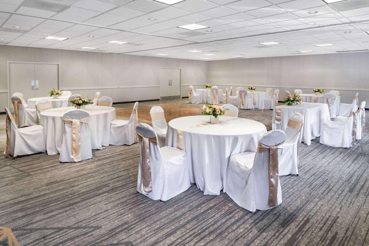 Wyndham Garden Hotel