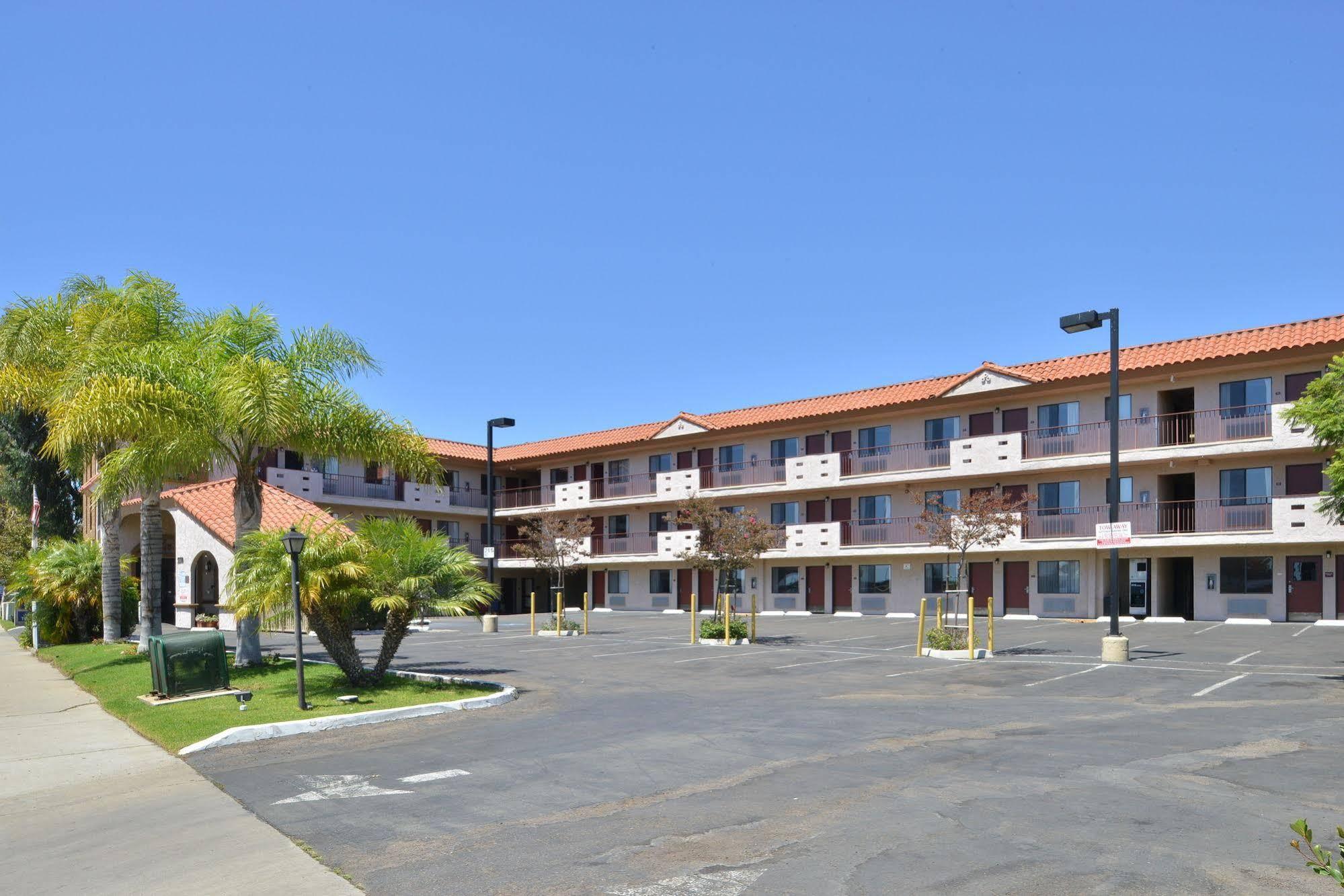 Hotel Pleasant 3*