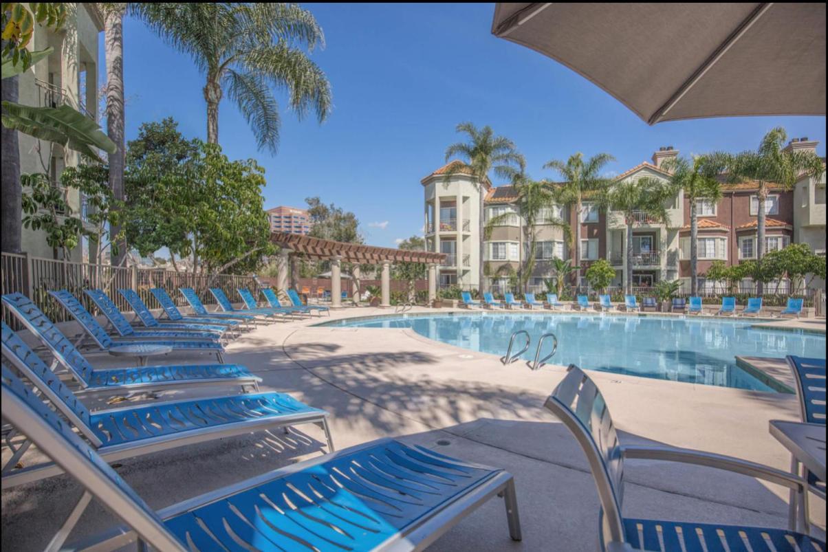 Awesome Mission Valley 2 Bedrooms Mc1 Apartment *