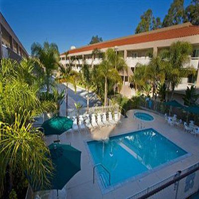 Mission View & Sea World - Zoo Hotel 3*