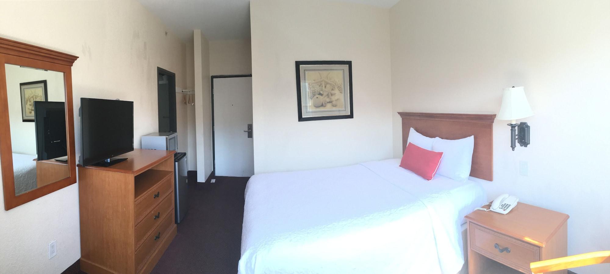 Motel Harborview & Suites-convention Center-airport-gaslamp-seaworld-zoo-balboa Park