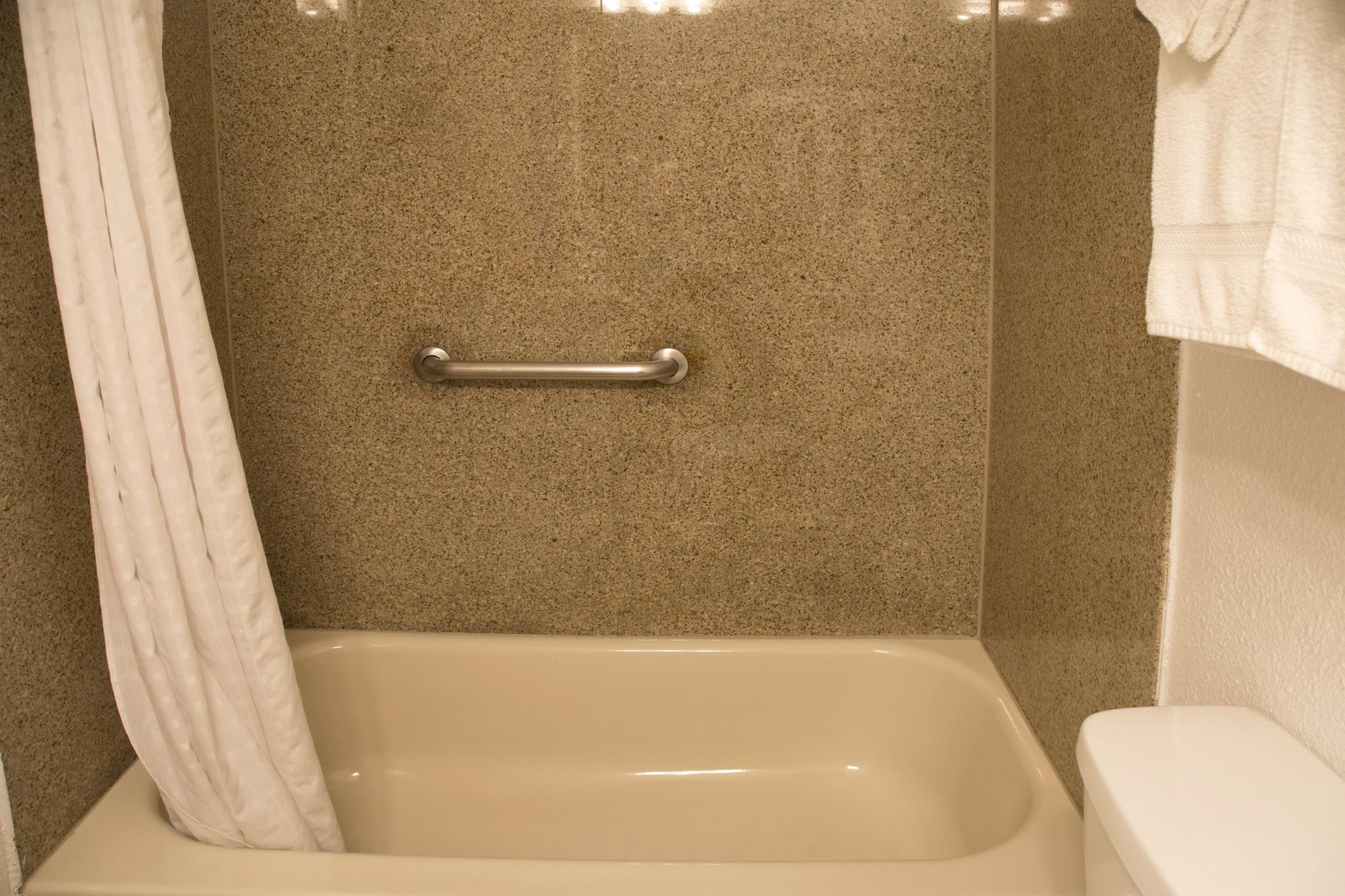 Motel Harborview & Suites-convention Center-airport-gaslamp-seaworld-zoo-balboa Park 2*