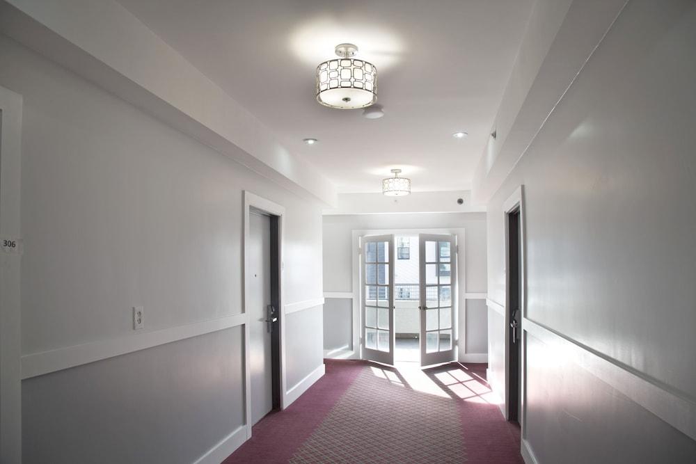 Harborview & Suites-convention Center-airport-gaslamp-seaworld-zoo-balboa Park