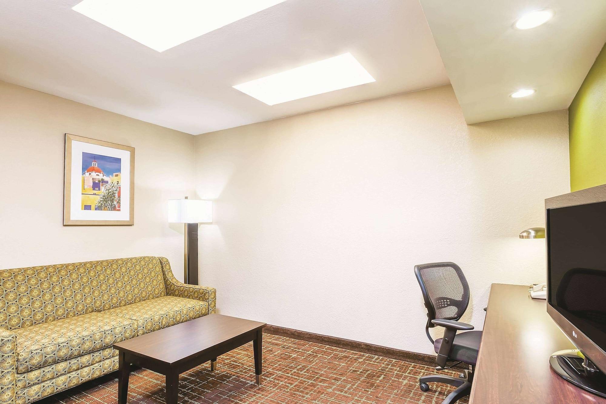 Inn Comfort Old Town 3*