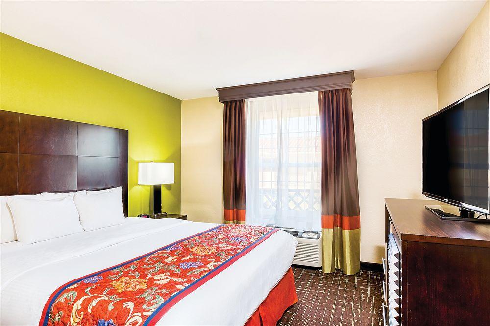 Inn Comfort Old Town 3*