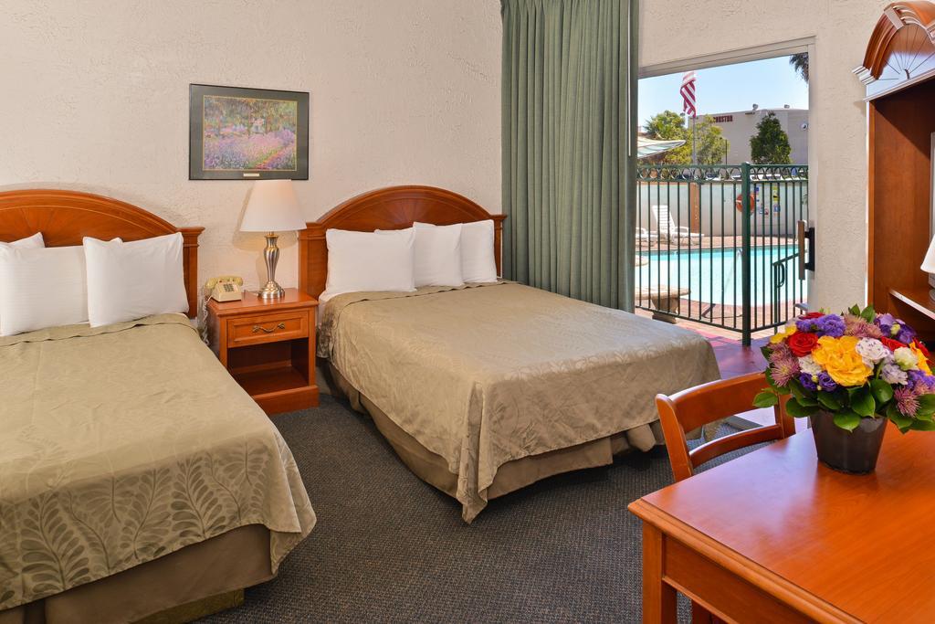 Americas Value Loma 2* San Diego
