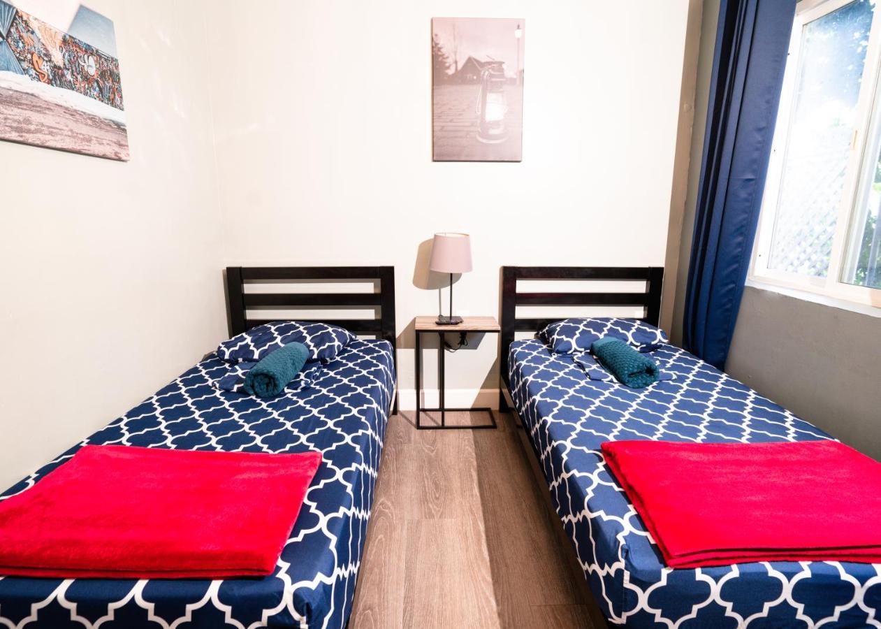 California Dreams - Ocean Hostel *