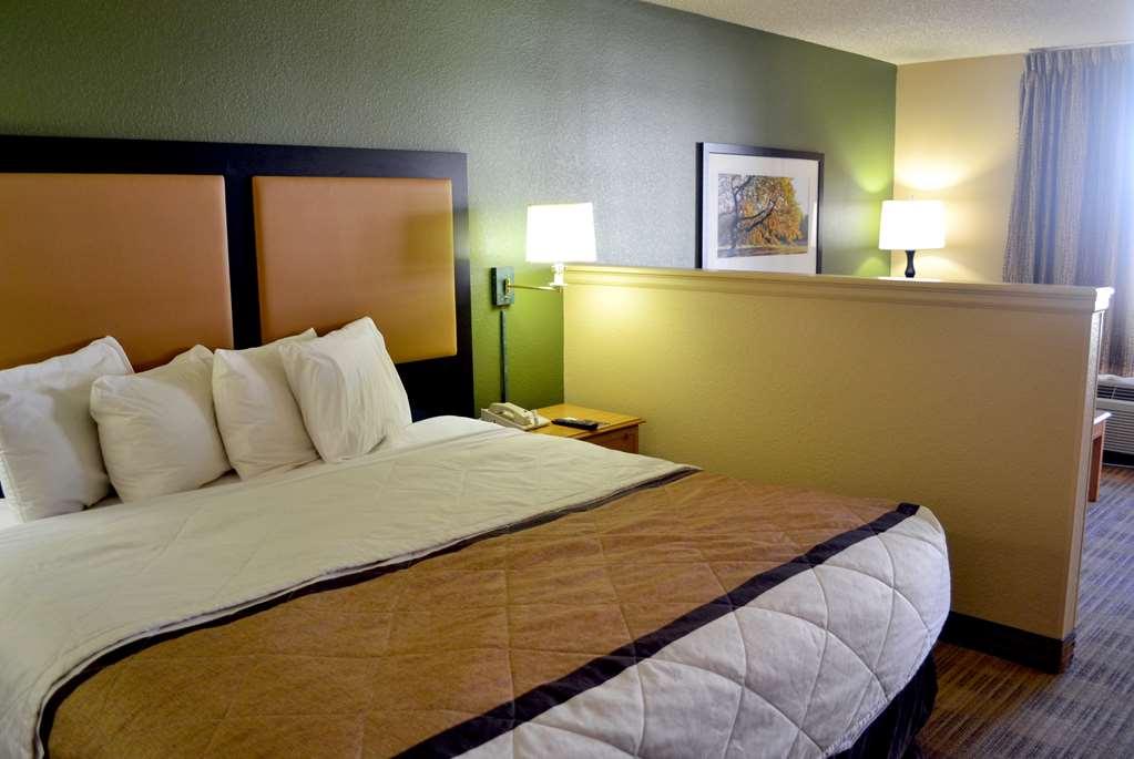 Hotel Extended America - - Fashion Valley