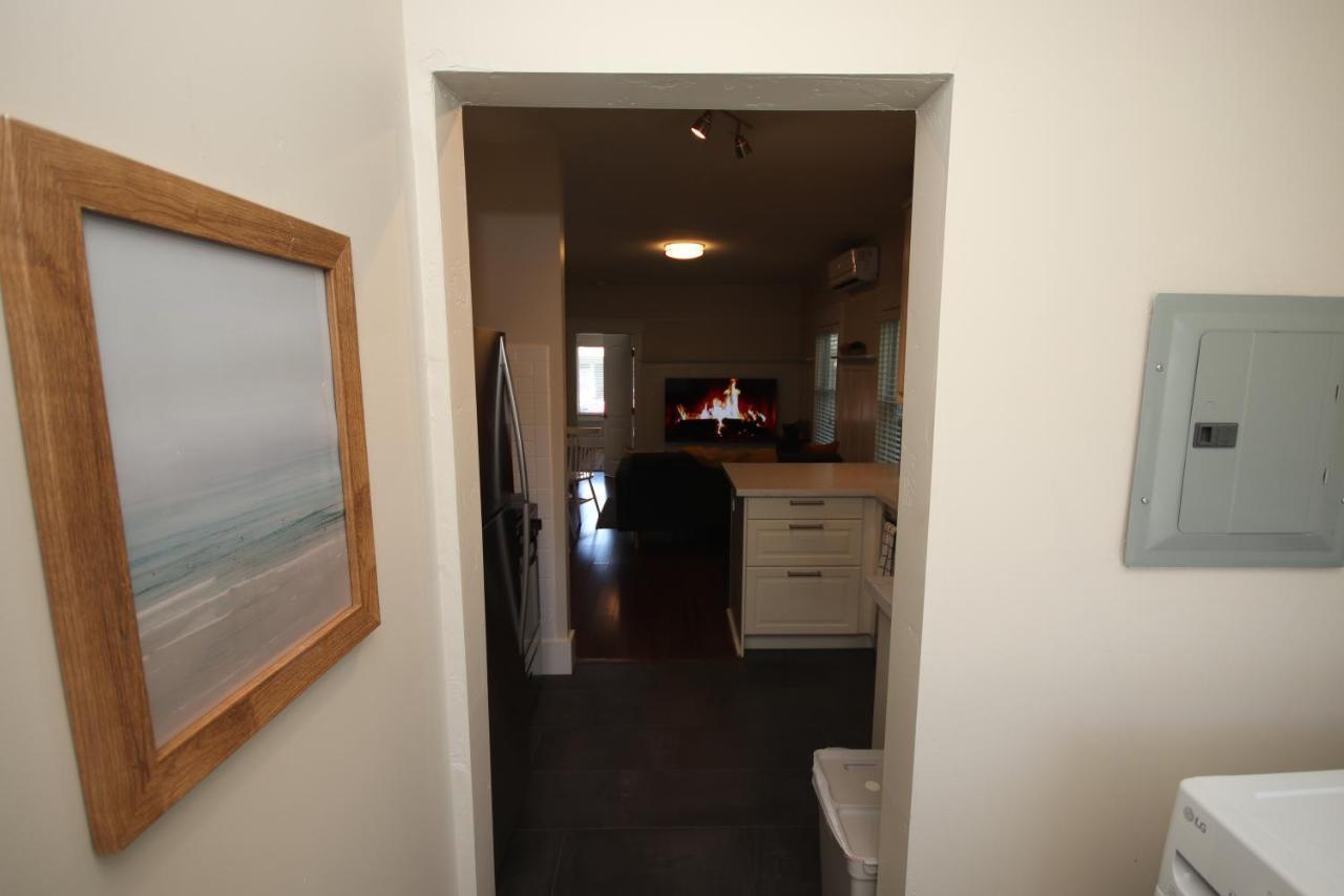 Fern House South Park Craftsman Guest house