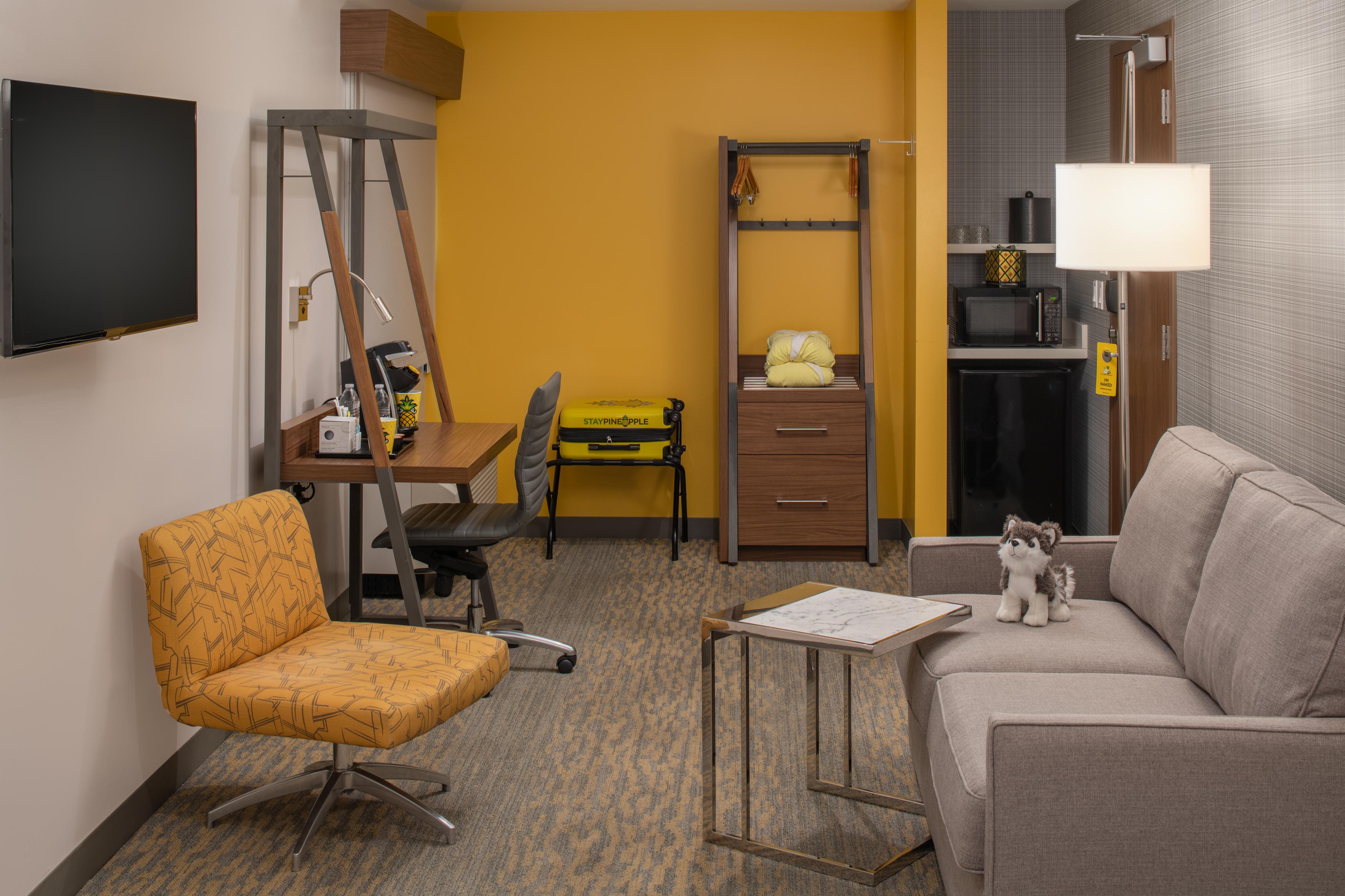Staypineapple, Hotel Z, Gaslamp San Diego Hotel San Diego