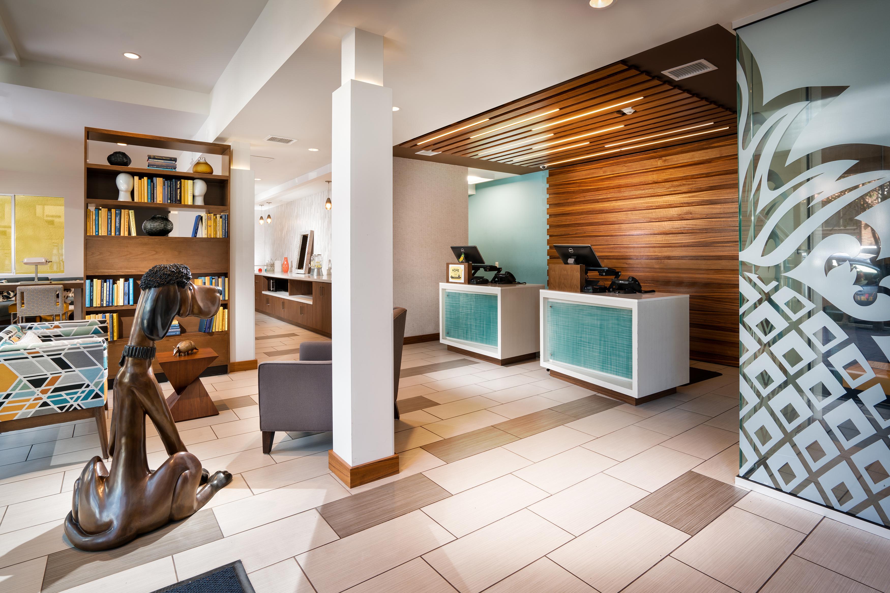 Staypineapple, Hotel Z, Gaslamp San Diego Hotel