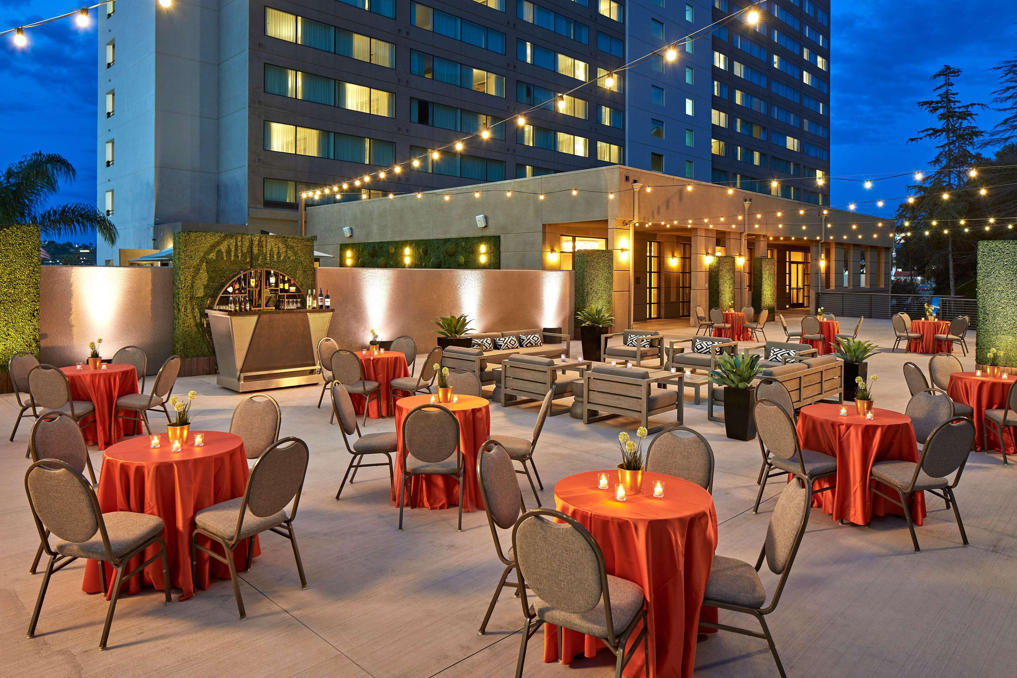 Hilton Mission Valley 4* San Diego