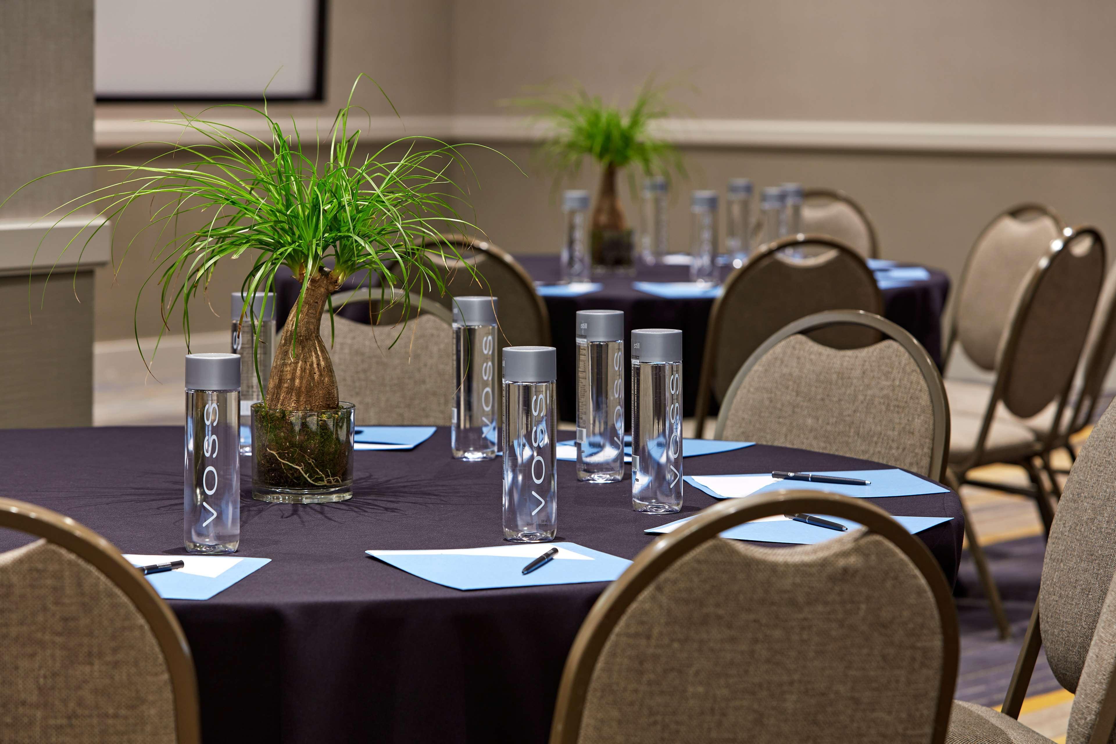 Hilton Mission Valley Hotel