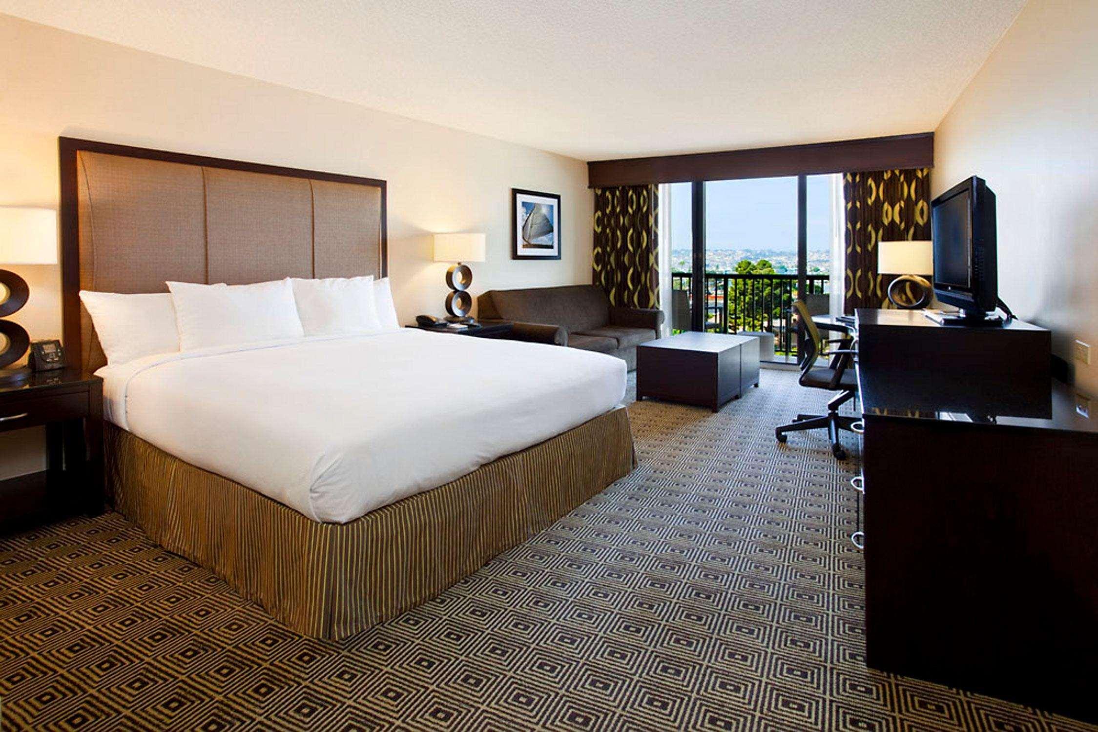 Hilton Airport/harbor Island Hotel San Diego
