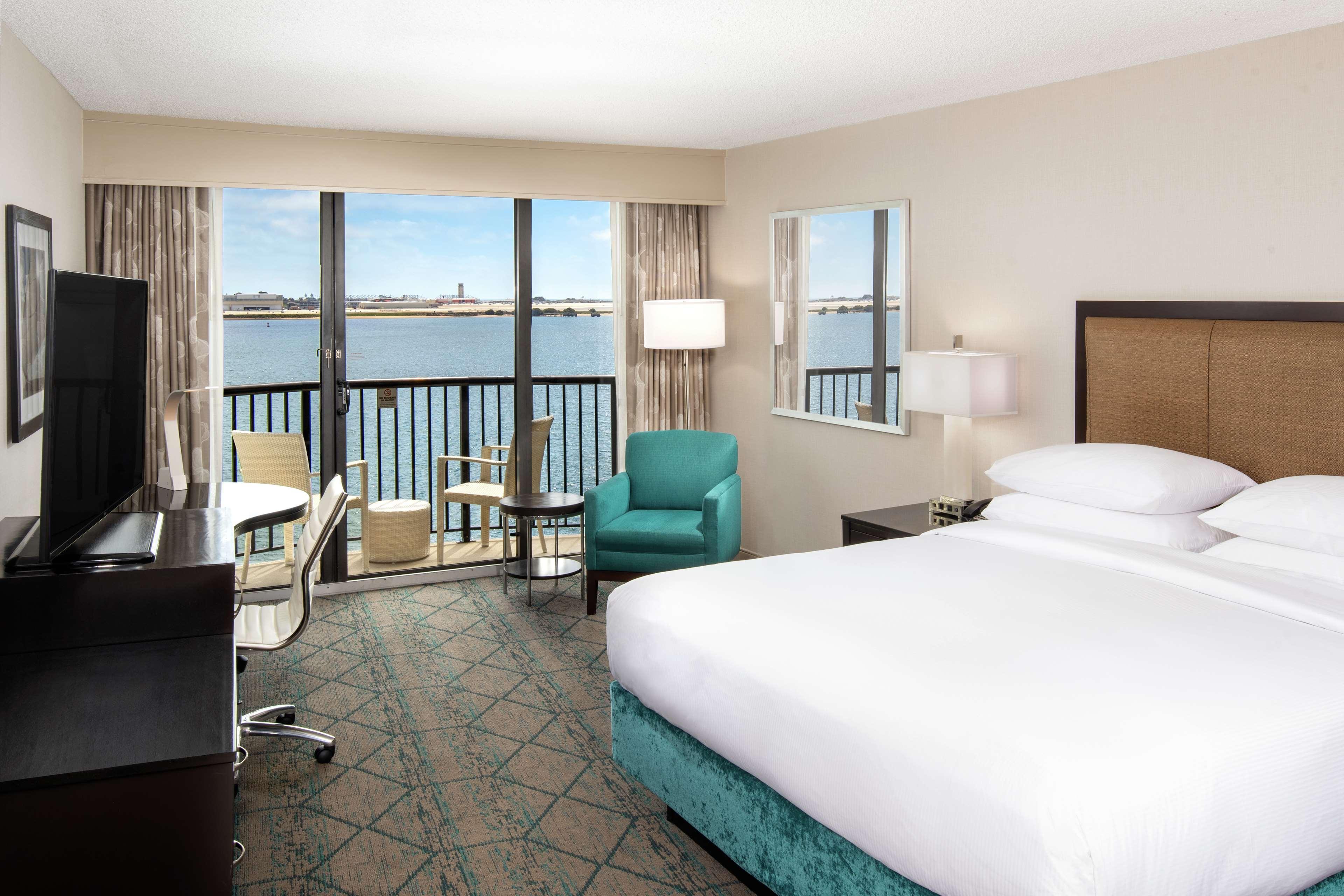 Hotel Hilton Airport/harbor Island