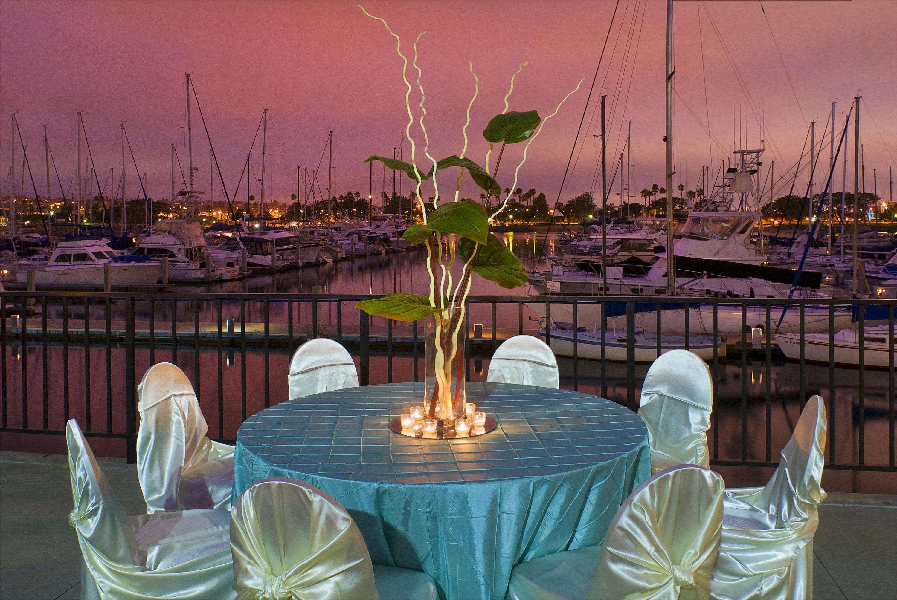 Hotel Hilton Airport/harbor Island