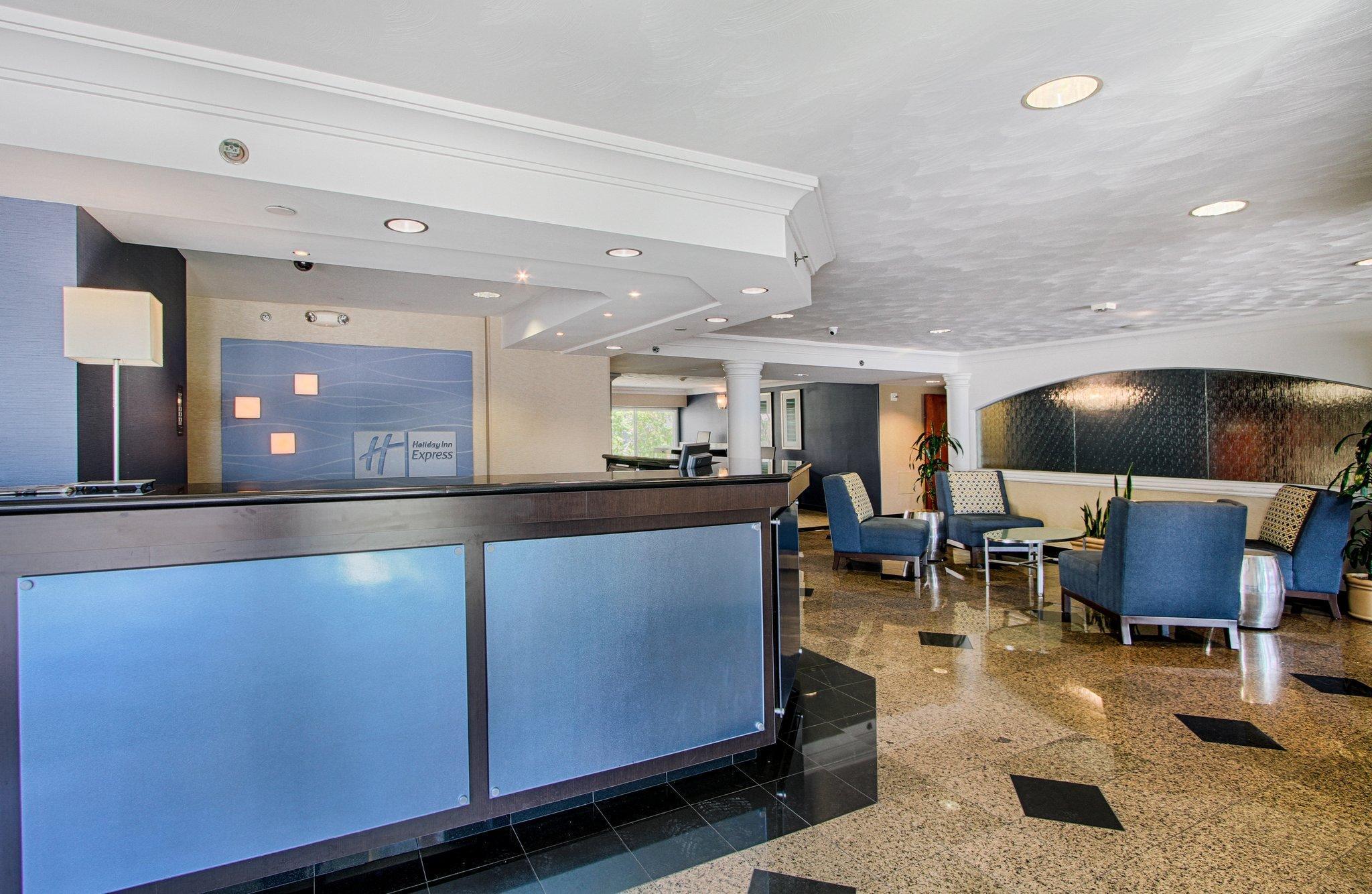 Express - Downtown By Ihg 3*