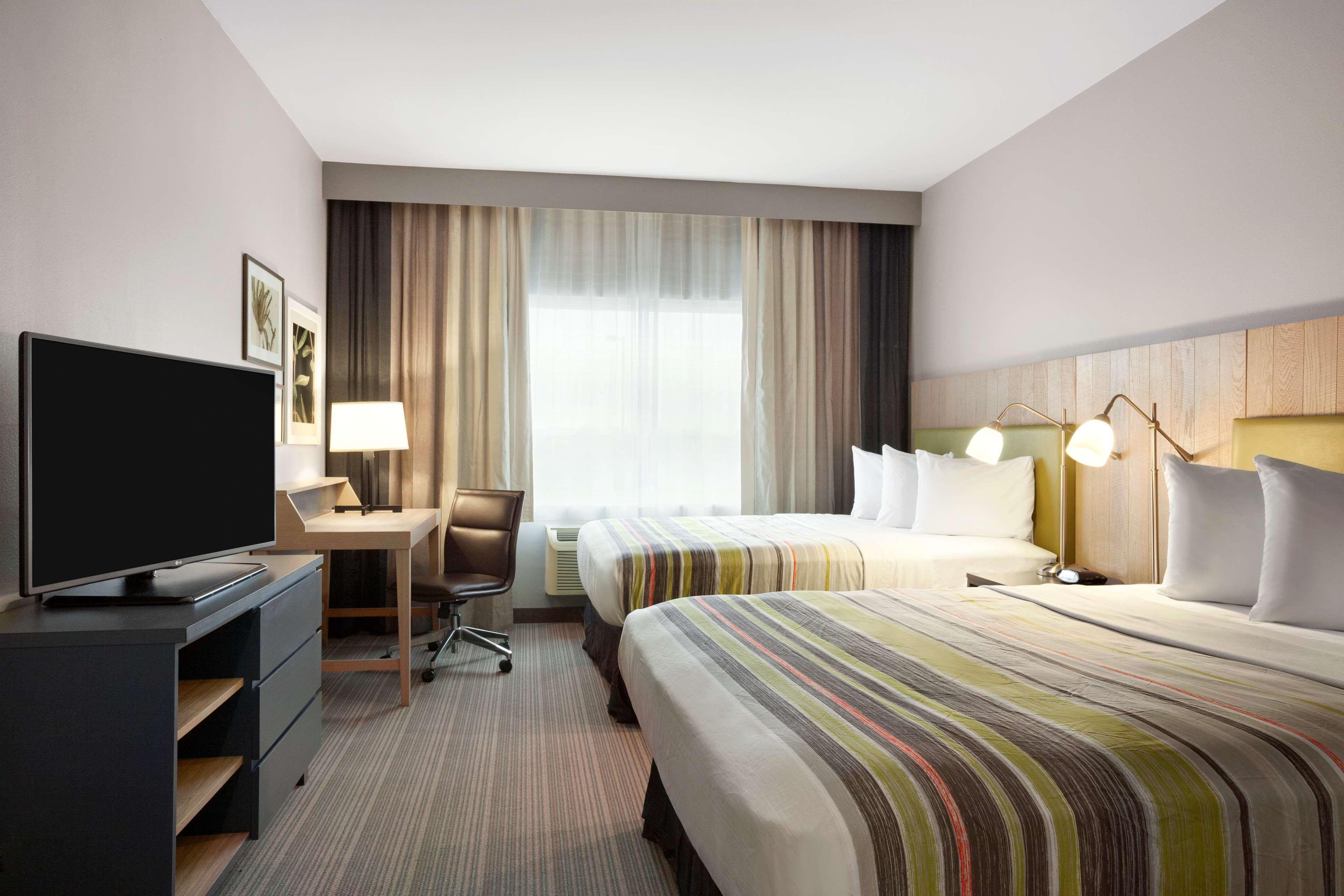 Hotel Country & By Radisson, North, Ca